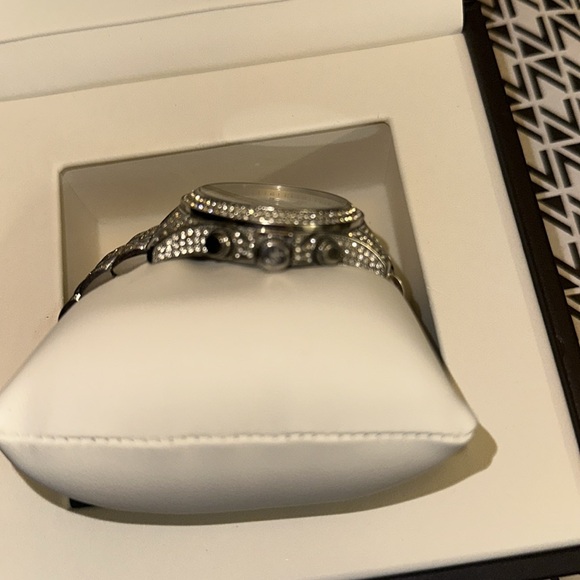 Michael Kohrs oversized blinged out watch - Picture 6 of 9